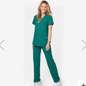 Figs women’s green scrubs